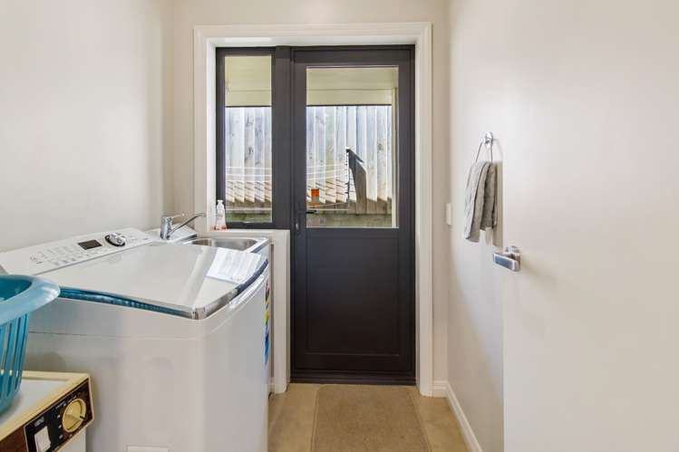 97c Avenue Road West End_19