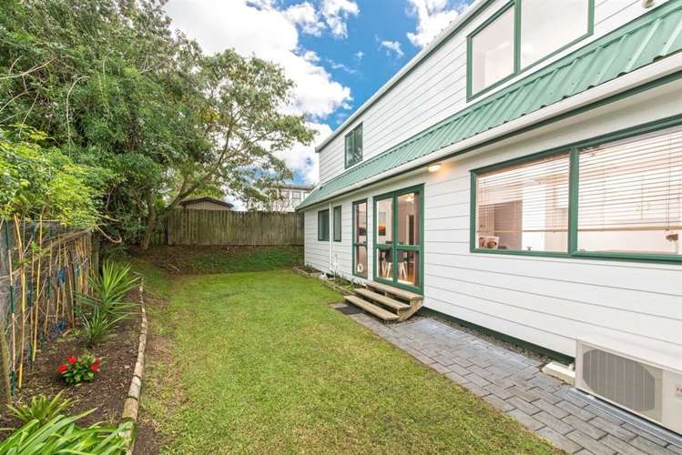 1/24 Halyard Place Te Atatu Peninsula_22