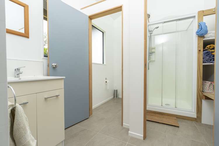 85 Abbey Caves Road Abbey Caves_17