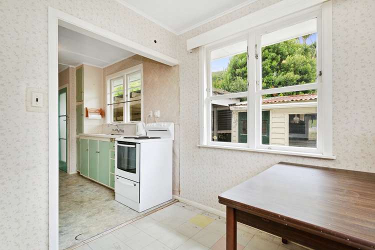 57 Franklyn Road Tawa_9