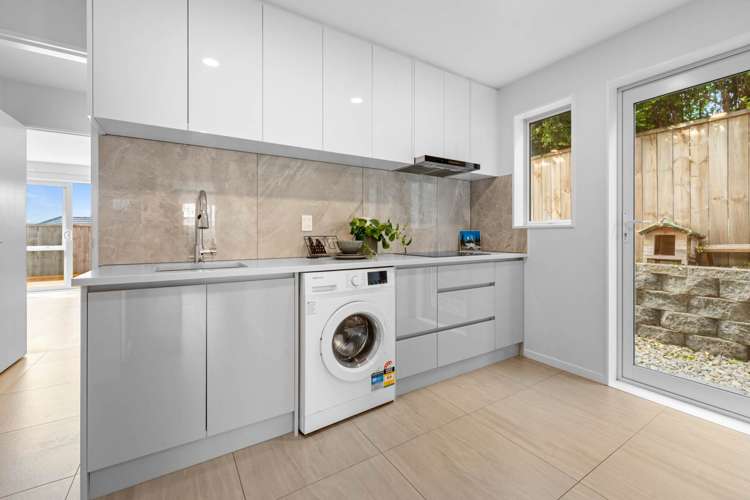 79 Penney Avenue Mt Roskill_12