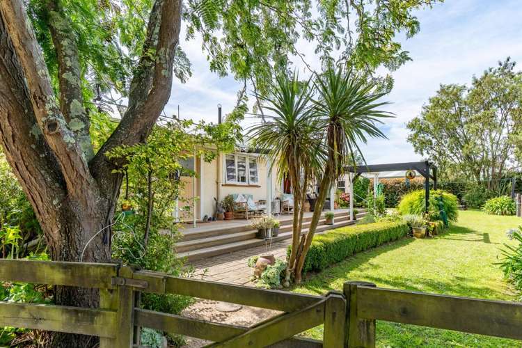 167 Lincoln Road Carterton_22