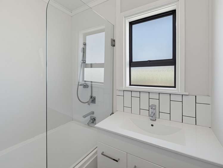 17 Montgomery Street Waipukurau_12