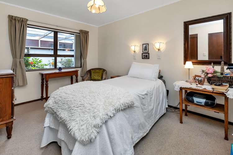 2/60 Mill Road Kensington_11