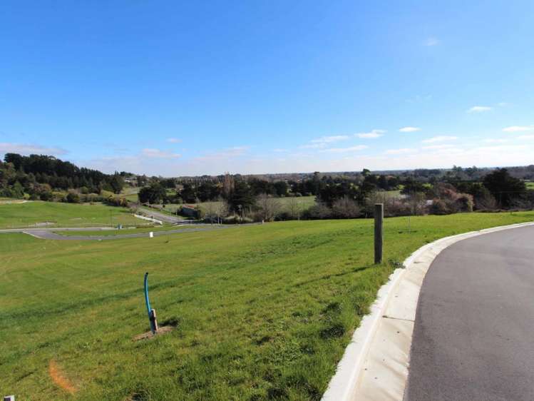 1 Hewers Lane Kennedys Bush_2