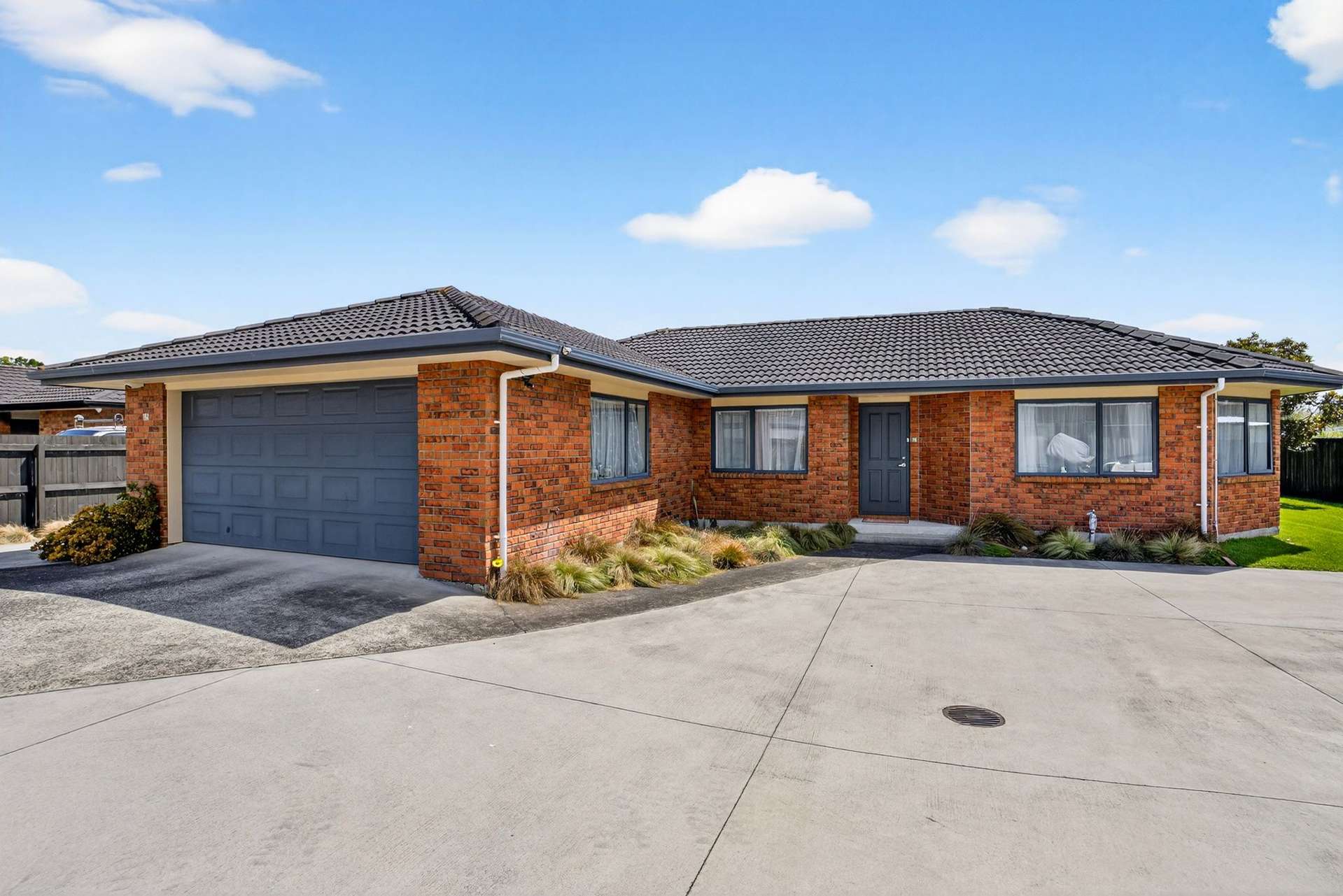 23 Raabia Close, Parakai Helensville_0