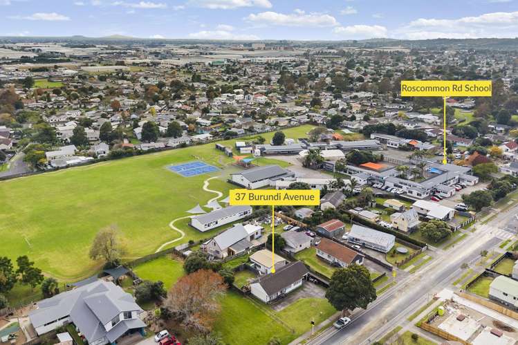 37 Burundi Avenue Clendon Park_13