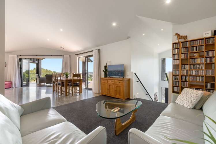 20 Blackberry Way Welcome Bay_12