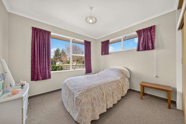 53 Tararua Drive Upper Plain_10