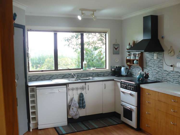 477 Happy Valley Road Umawera_17