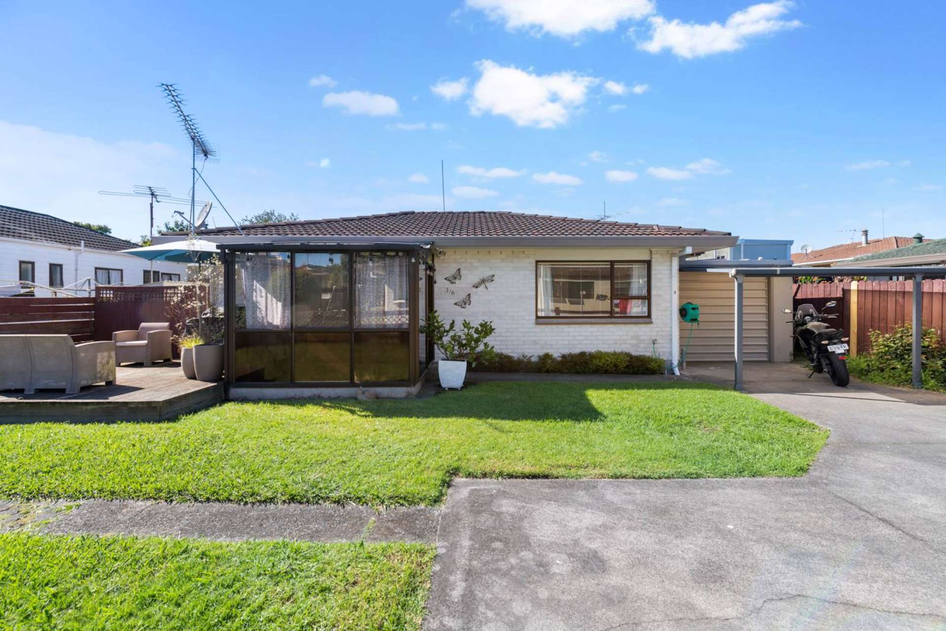 3/6b Youngs Road Papakura_0