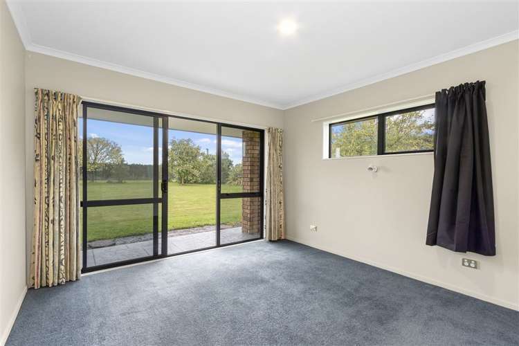209 Mount Thomas Road Fernside_24