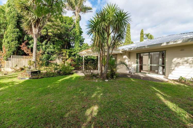 23 Goldfinch Rise Unsworth Heights_10