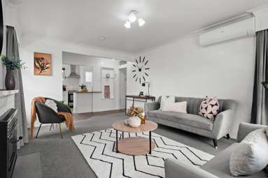 16 Manapouri Place_2