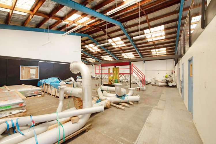 2/125 Port Road Seaview_3