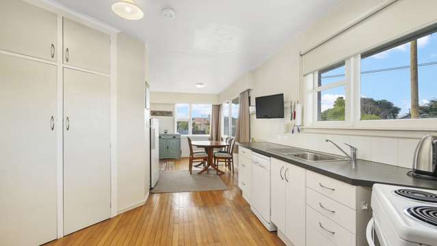 126 Pine Avenue South New Brighton_2