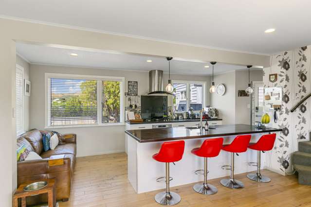 23 Beazley Avenue Paparangi_1