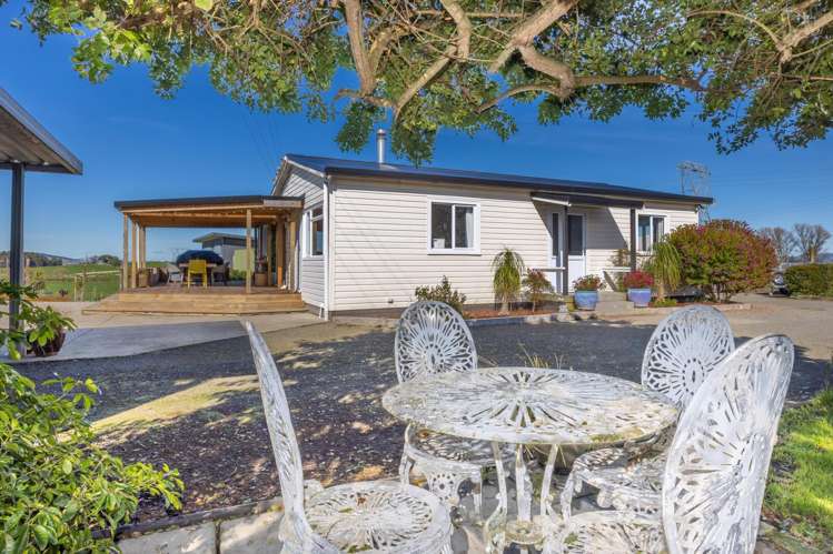 1672 Tahuna Road Te Hoe_24