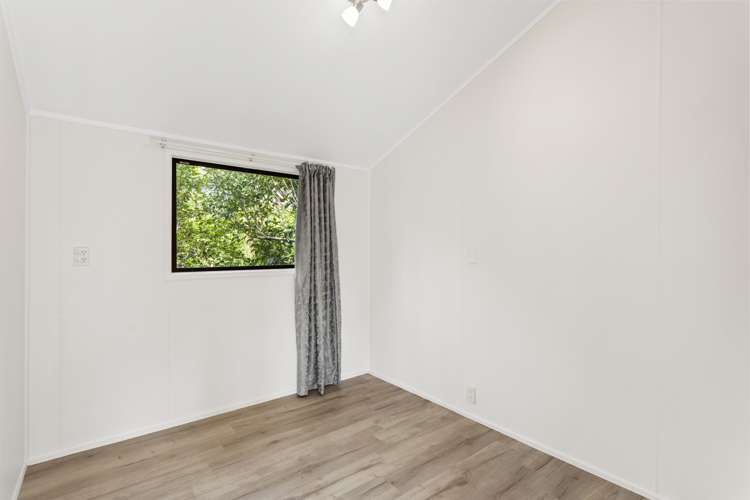 85a Fairclough Road Beach Haven_14