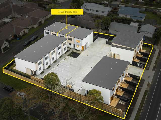 Spacious Brand New - 2 Ensuites + 2.5 Baths + Carpark!