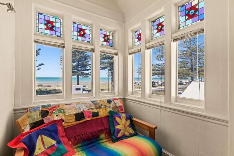 567 Marine Parade Napier South_26