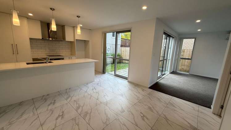 47b Lynwood Road New Lynn_1