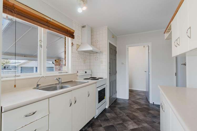 211 Sandwich Road Saint Andrews_6