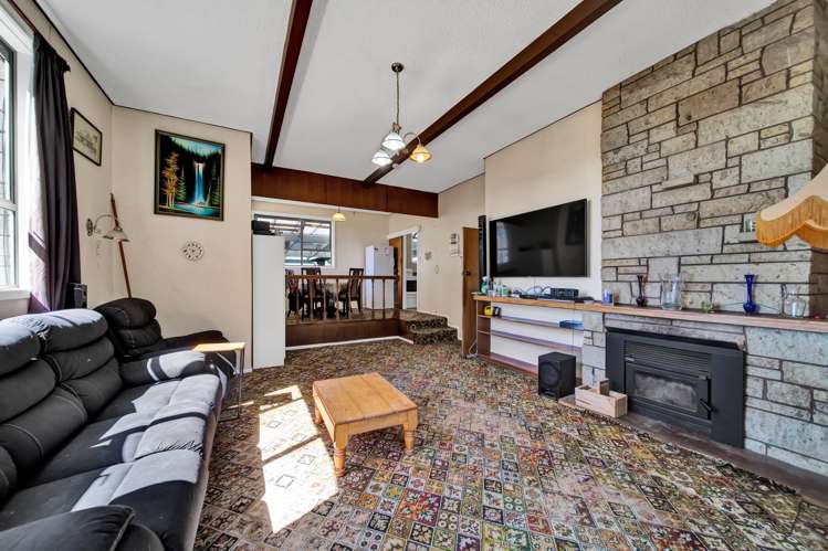 2 Tauhuri Street Manaia_6