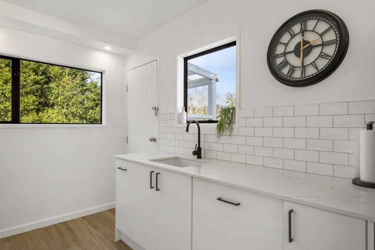 1/24 John Downs Drive Browns Bay_6