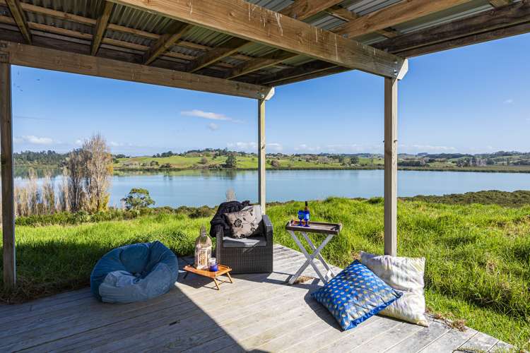 228 Petley Road Paparoa_24