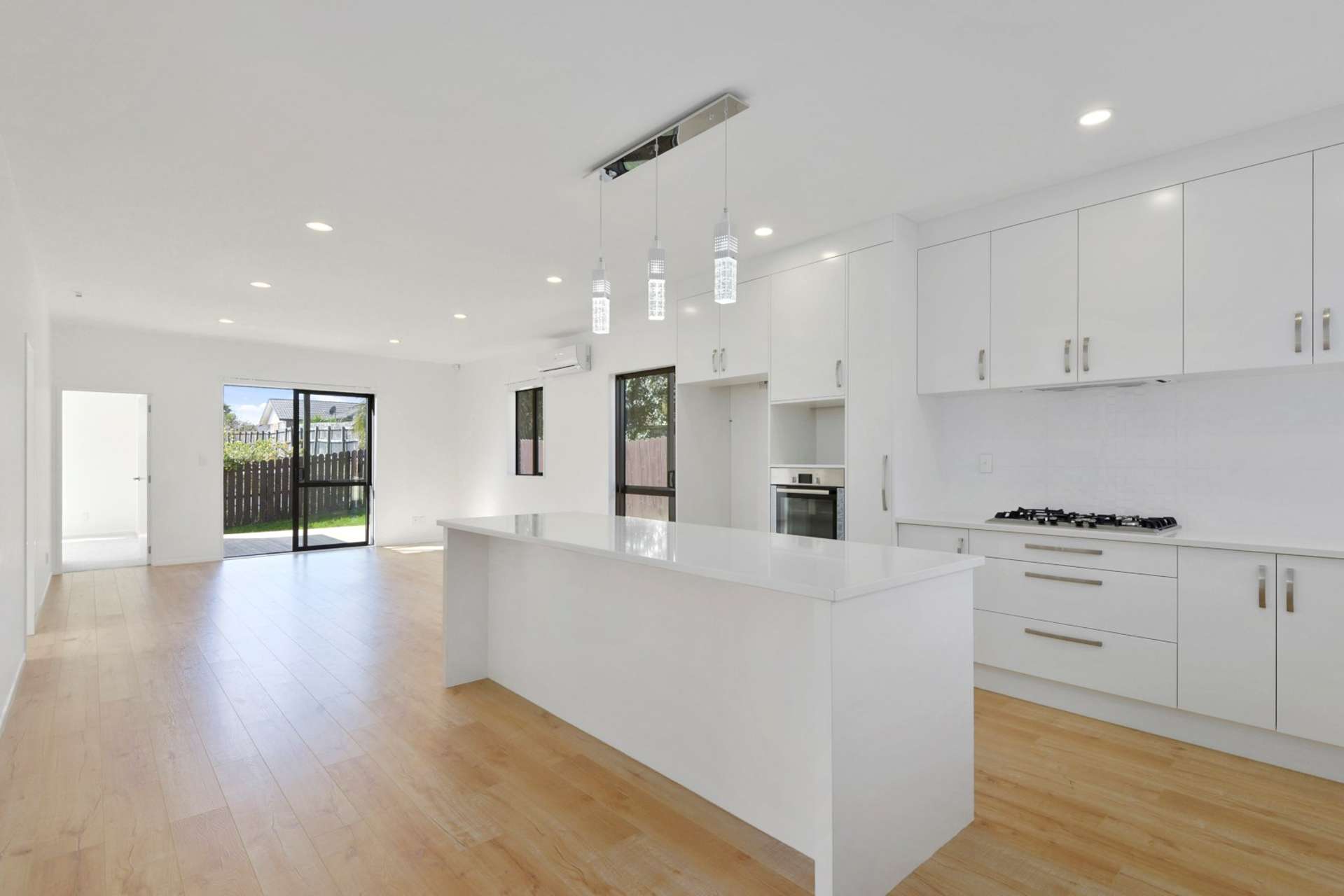 413 West Coast Road Glen Eden_0