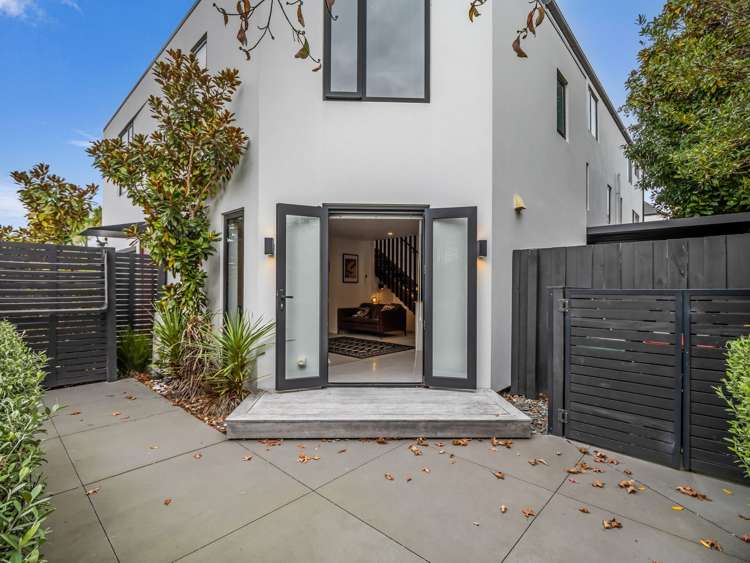 6/28 Beveridge Street City Centre_8