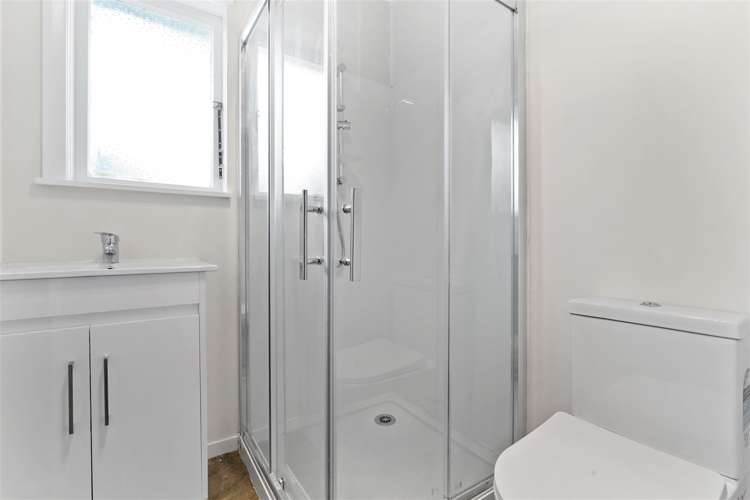 1 Sutton Crescent Papakura_6