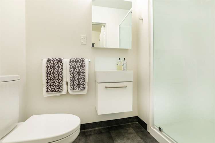 402a/160 Hobsonville Point Road Hobsonville_7