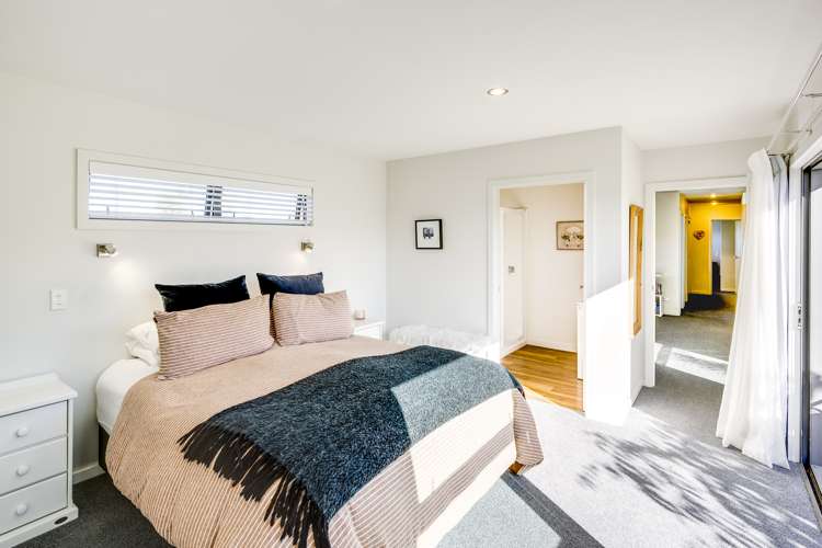 8 Anna Lane Raureka_13