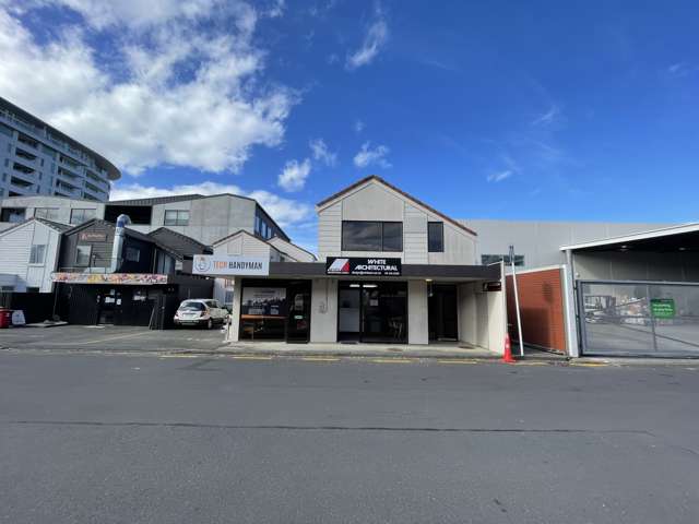 8 Cammish Lane Orewa_1