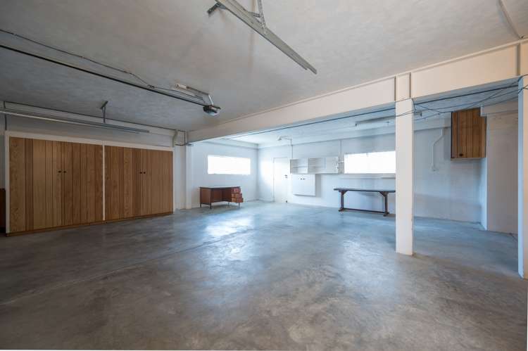 4 Farnham Drive Richmond_13