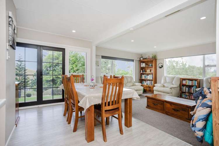 47 Knight Road Dannevirke_3