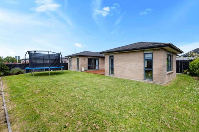 34 Cooladerry Place Rosehill_2