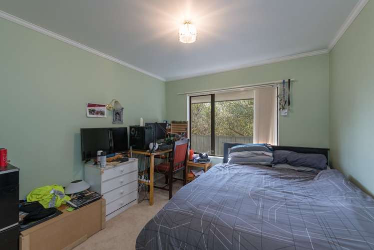 15 Masefield Street Stoke_11