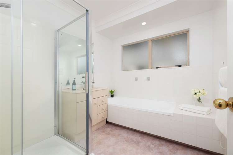 35e Edmonton Road Henderson_17