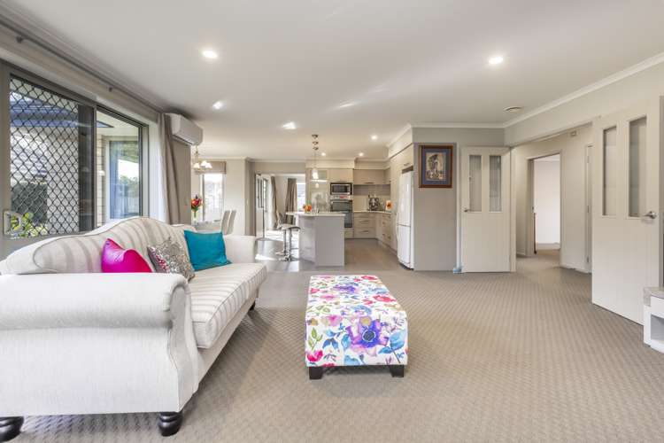 16 Silkwood Crescent Karaka_5