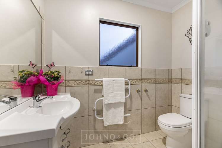 62 Brooke Ridge Rise East Tamaki Heights_24