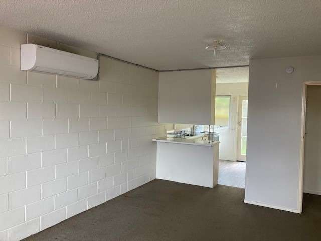 3/5a Kitchener Street 1055_2