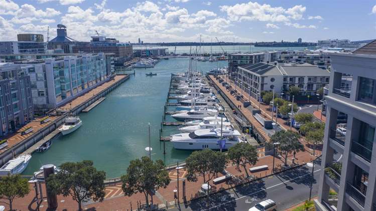 16 Viaduct Harbour Ave Auckland Central_11