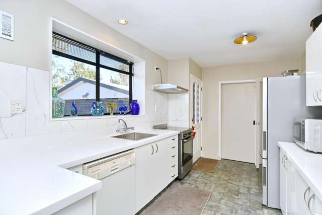 7 Heriott Close Burwood_3