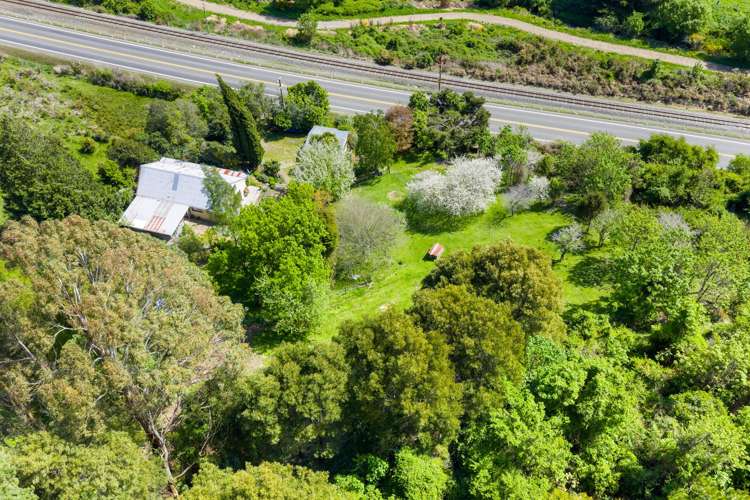 525 State Highway 1 Koromiko_16