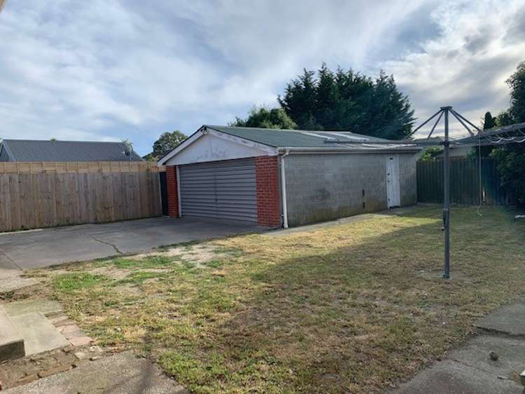 57 Vivian Street Burwood_10