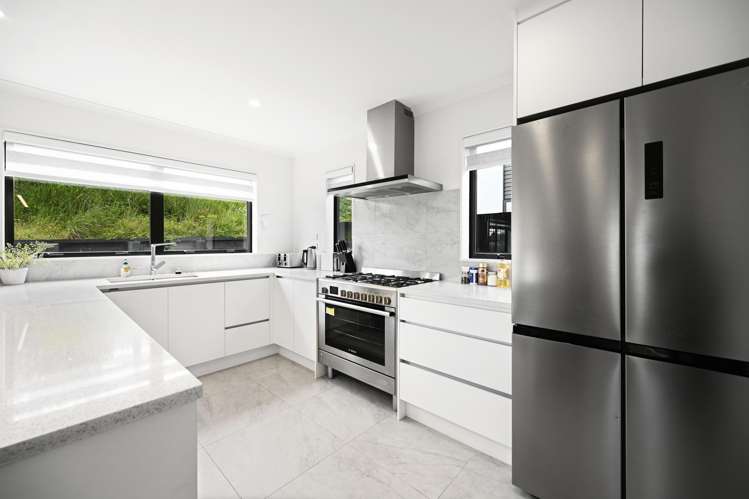 1 Oku Close Hillcrest_1