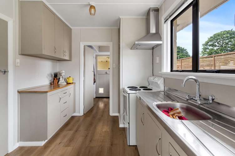 49 Devon Street Watlington_13